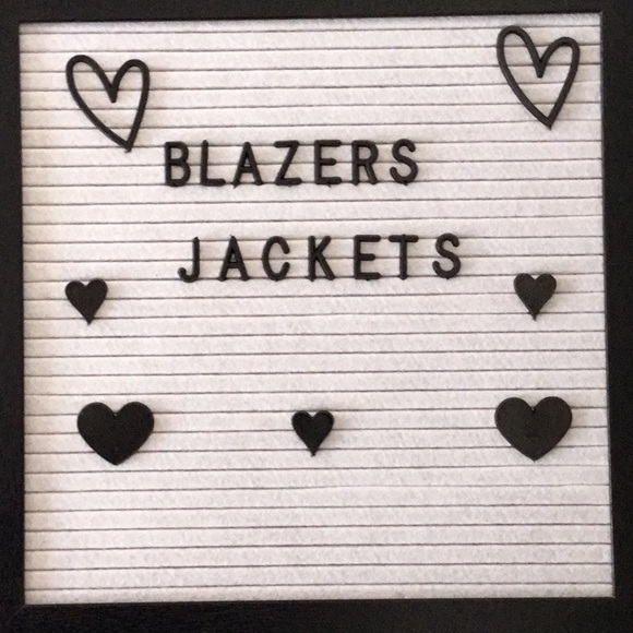JACKETS AND BLAZERS